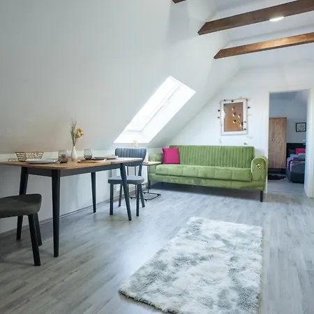 Serviceroom24 - Attic In Mit Wlan - Küche - Badezimmer * Herten (North Rhine-Westphalia)